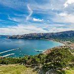 Apartmán In Mit Eigenem Balkon By Interhome Baška