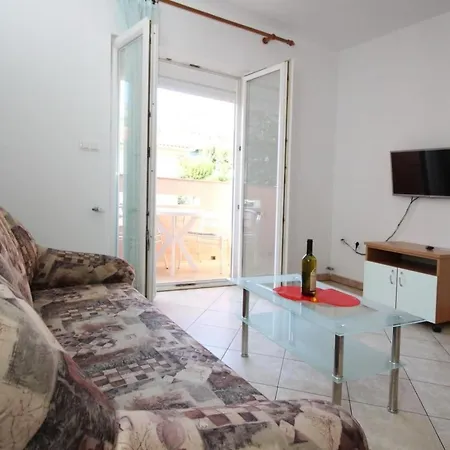 In Mit Eigenem Balkon By Interhome 公寓 巴斯卡